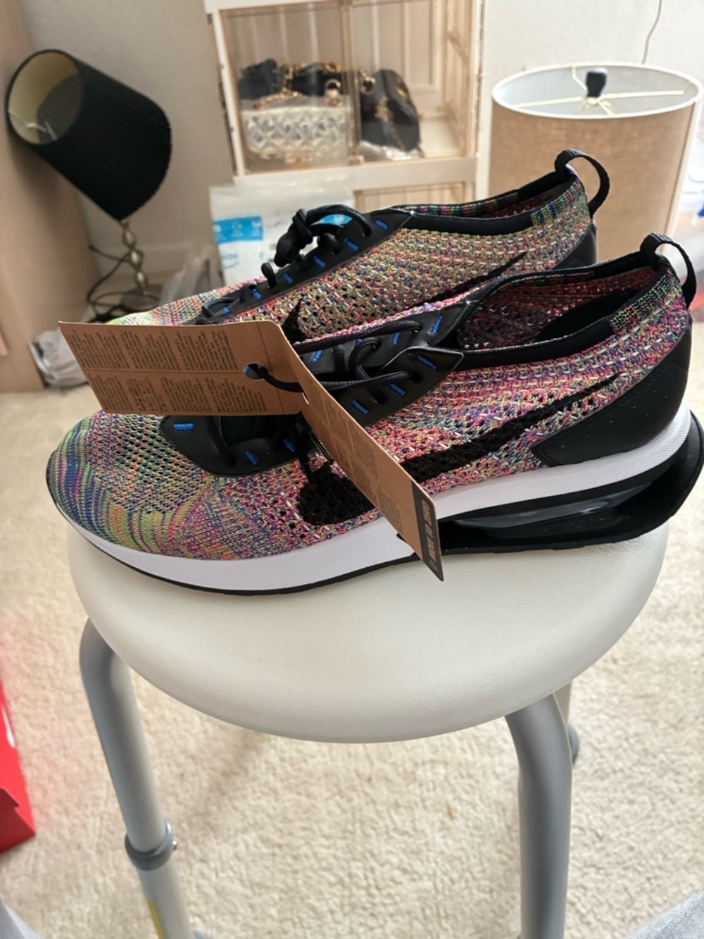 Nike Air Flynit size 9.5 Brand New- NWT - Picture 4 of 7